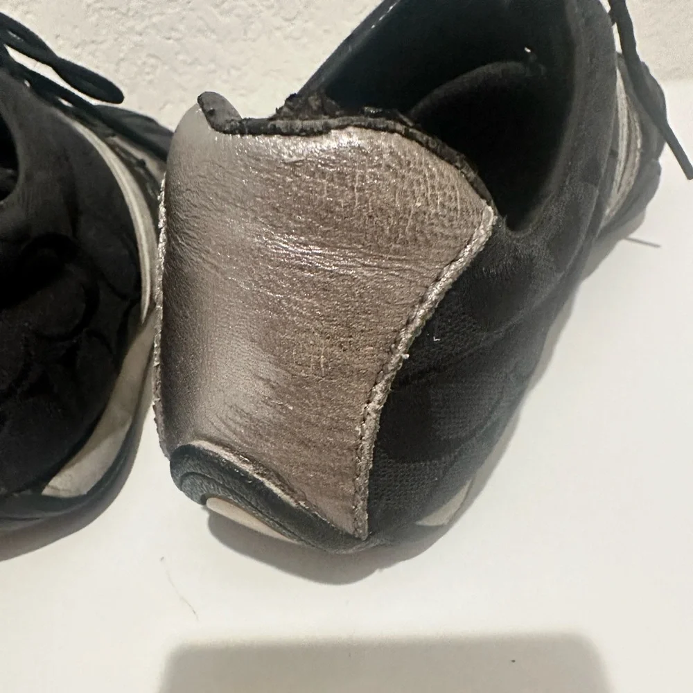 Coach Jayme Sneaker Signature Black Canvas Silver Leather Trim Size 10